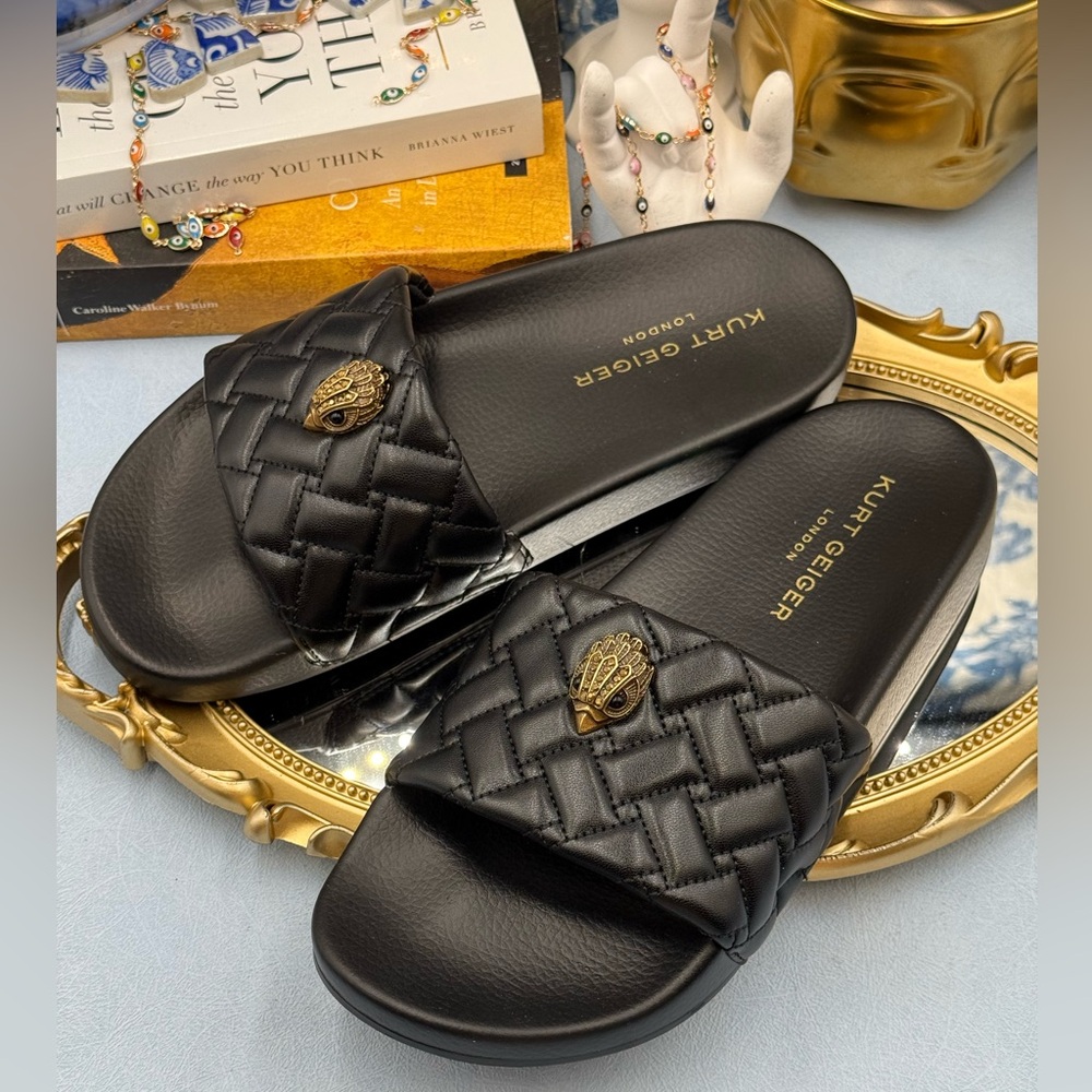 🆕 KURT GEIGER LONDON 🧿 NWOB Meena Eagle Slide, Quilted Black - Picture 8 of 11